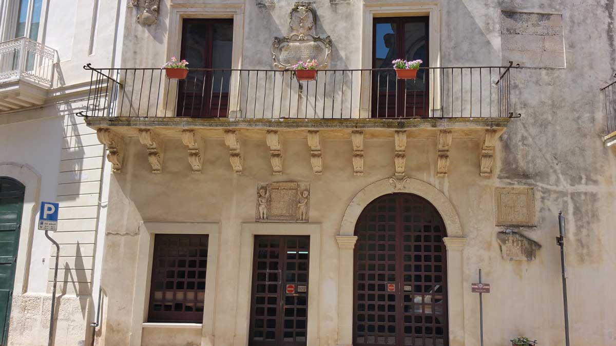 Palazzo del Sedile Palazzo del Sedile