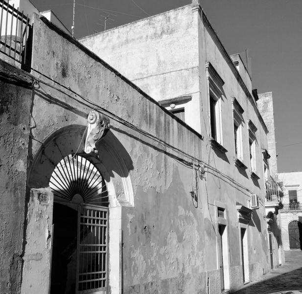 Palazzo Mongiò dei Gigli Palazzo Mongiò dei Gigli