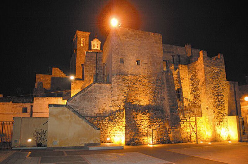 Biblioteca comunale Biblioteca comunale
