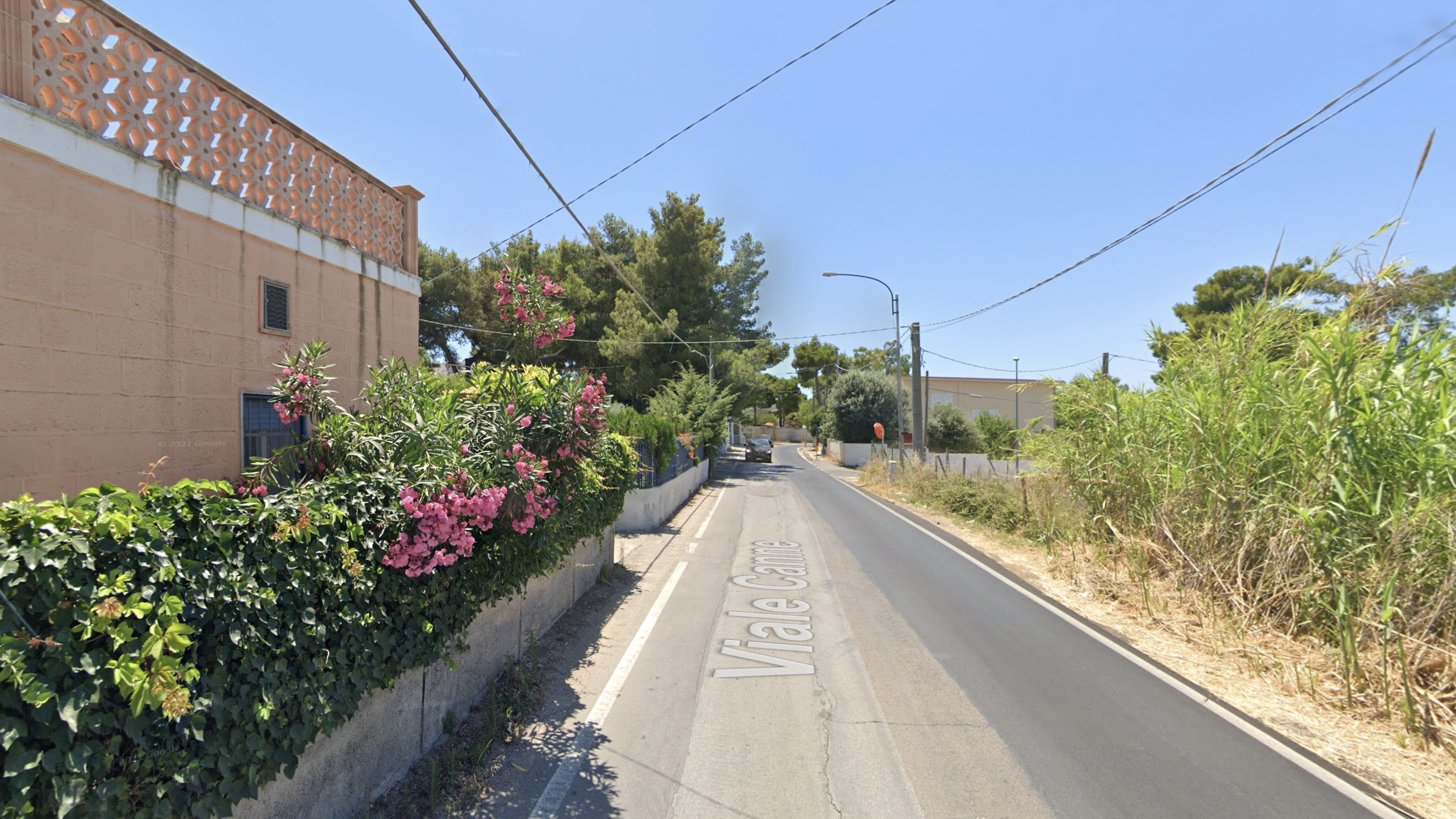 THE VIA JONICA BETWEEN MURGE TARANTINE AND FINIS TERRAE