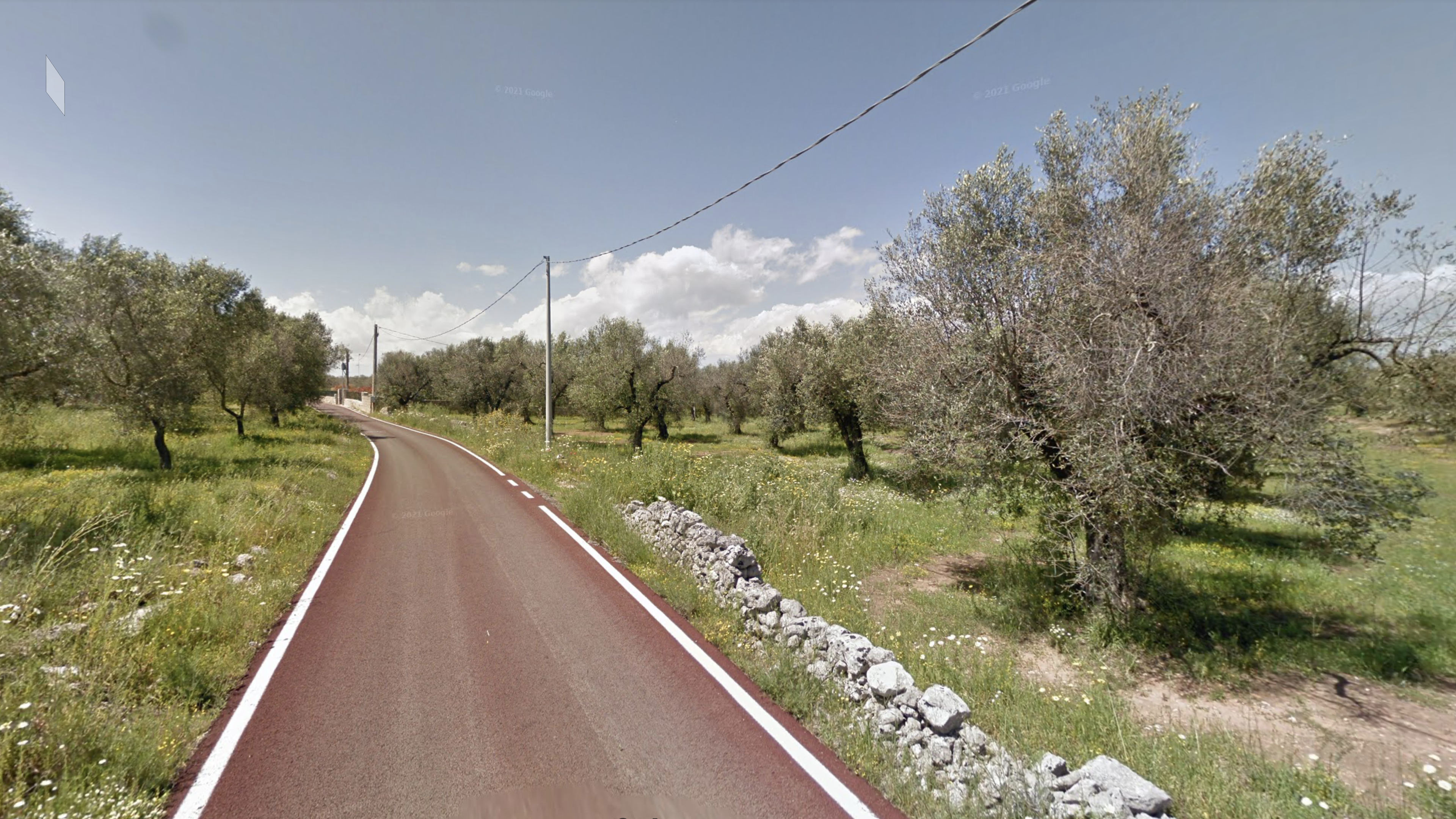 ITINERARY OF THE VILLAGES AMONG OLIVE GROVES AND VINEYARDS