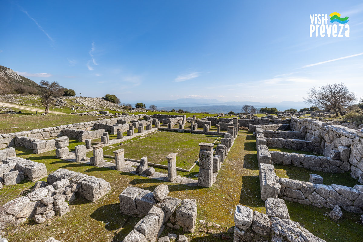 Itinerario culturale e naturalistico degli Antichi Sentieri dell’Epiro Itinerario culturale e naturalistico degli Antichi Sentieri dell’Epiro